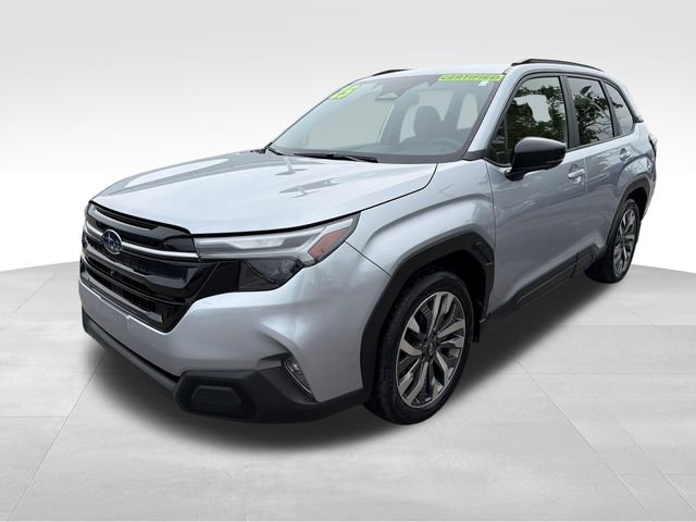 Certified 2025 Subaru Forester Touring AWD/4WD image 3