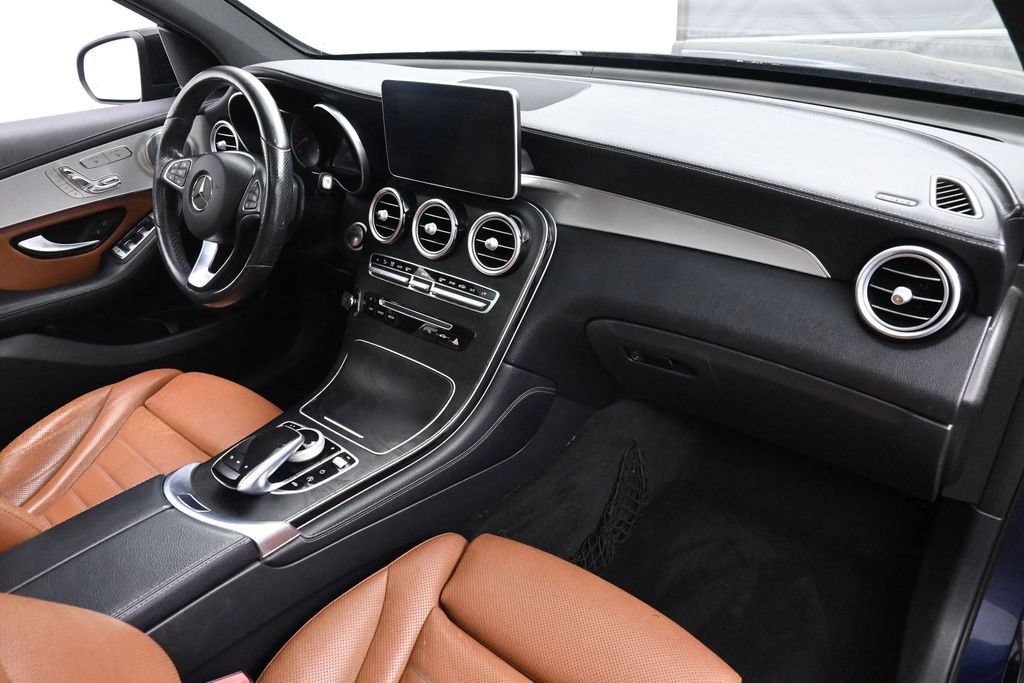 Used 2018 Mercedes-Benz GLC 43 AMG 4MATIC w/ Multimedia Package image 22