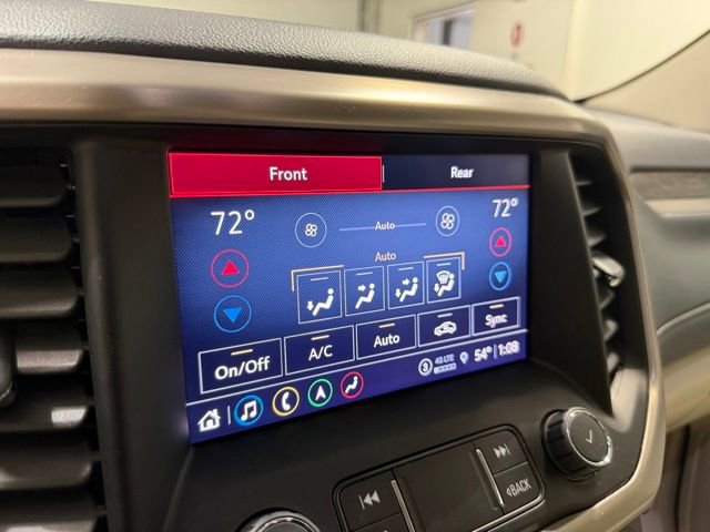 Used 2021 GMC Acadia Denali w/ Denali Technology Package AWD/4WD image 21
