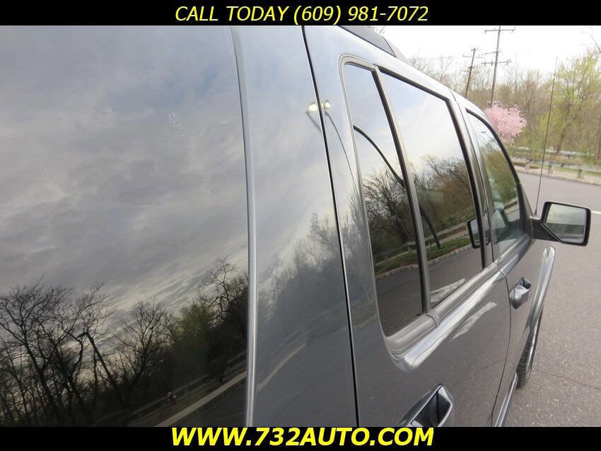 Used 2010 Ford Explorer XLT image 28