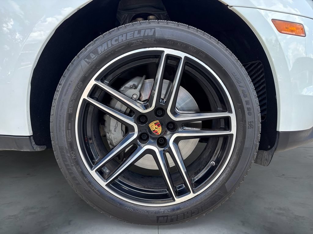 Used 2020 Porsche Macan S AWD/4WD image 14