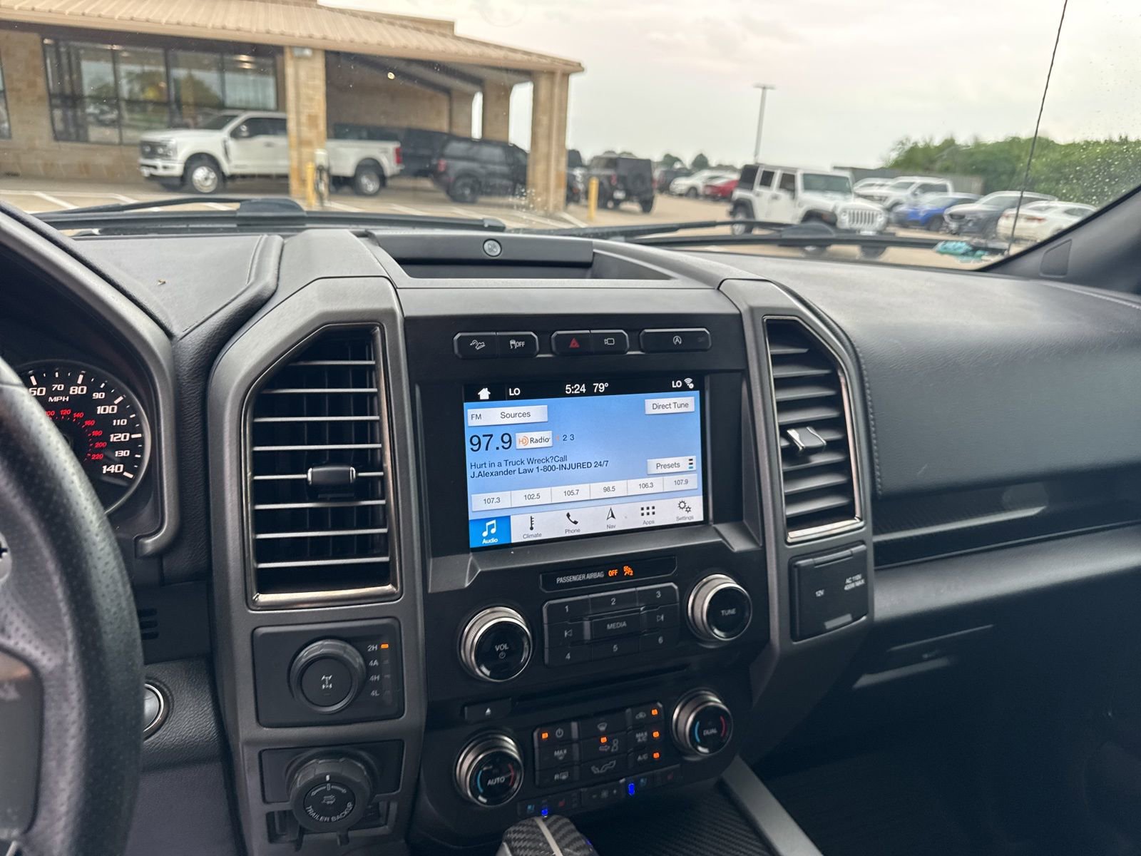 Used 2018 Ford F150 Raptor w/ Equipment Group 802A Luxury AWD/4WD image 11