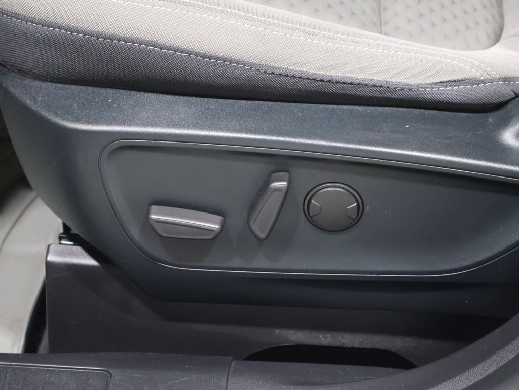 Used 2020 Ford Escape SE AWD/4WD image 12