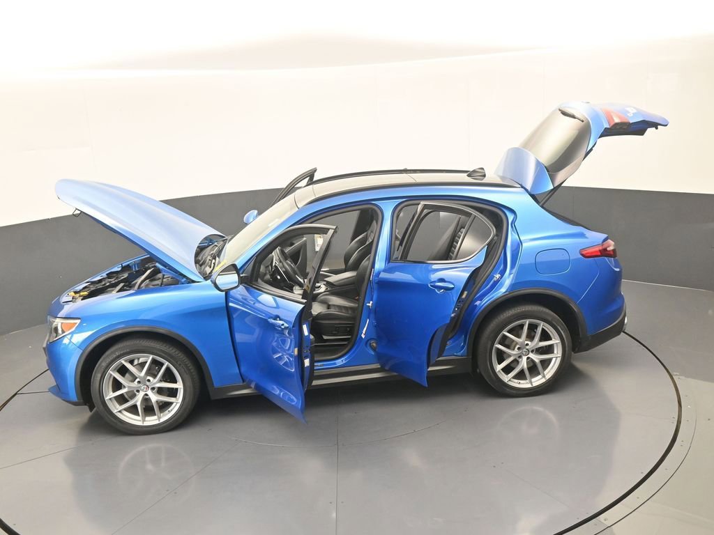 Used 2018 Alfa Romeo Stelvio Ti Sport image 66