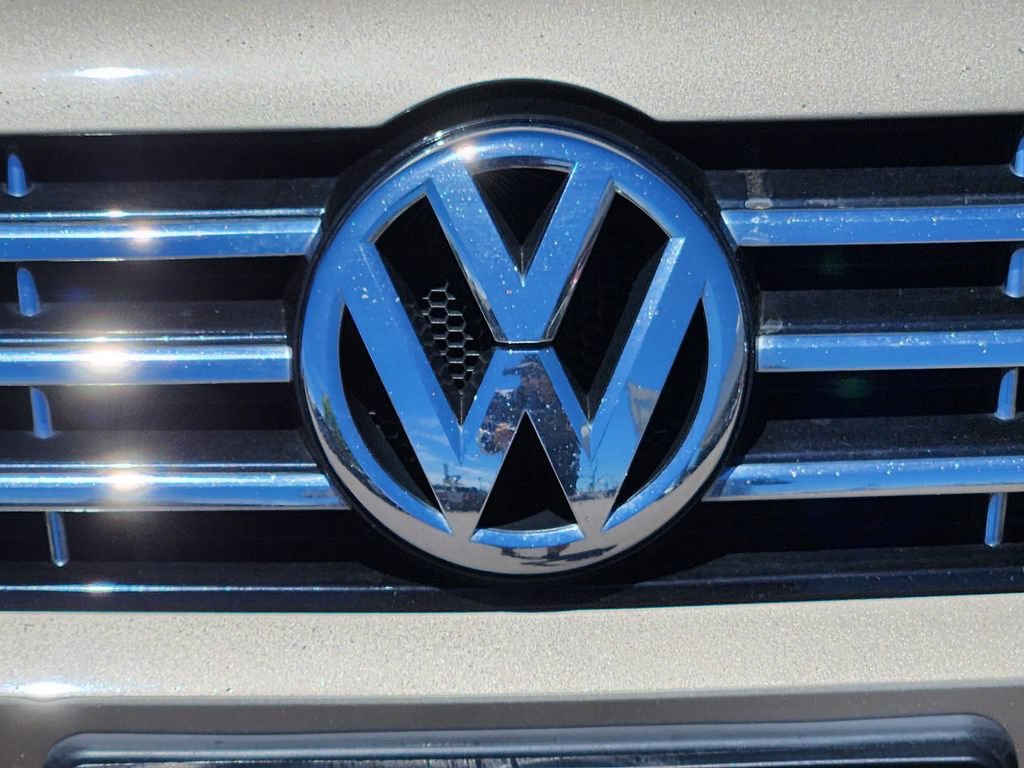 Used 2015 Volkswagen Passat TDI SE FWD image 20