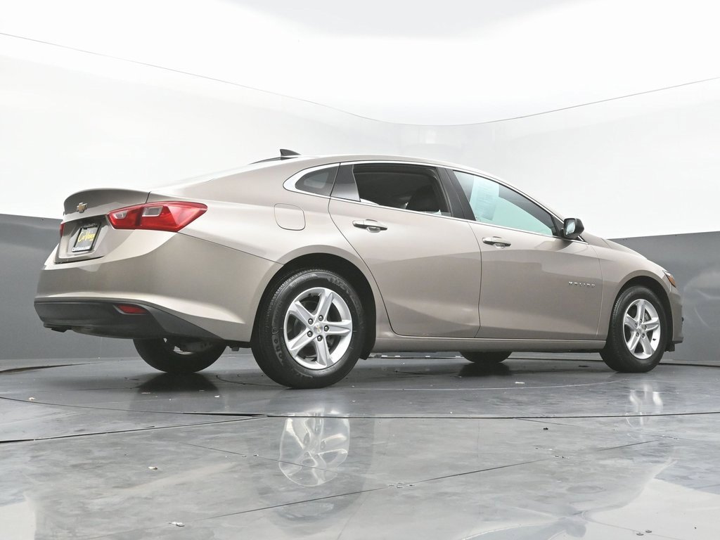 Used 2023 Chevrolet Malibu LS image 48
