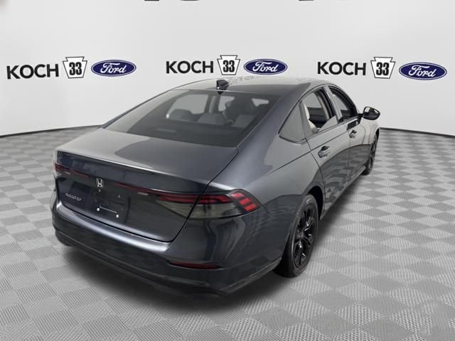 Used 2025 Honda Accord SE image 8