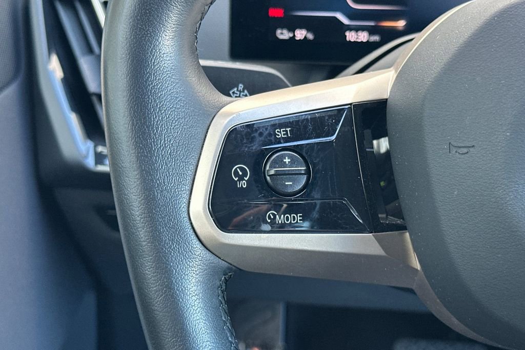 Used 2023 BMW iX xDrive50 image 27