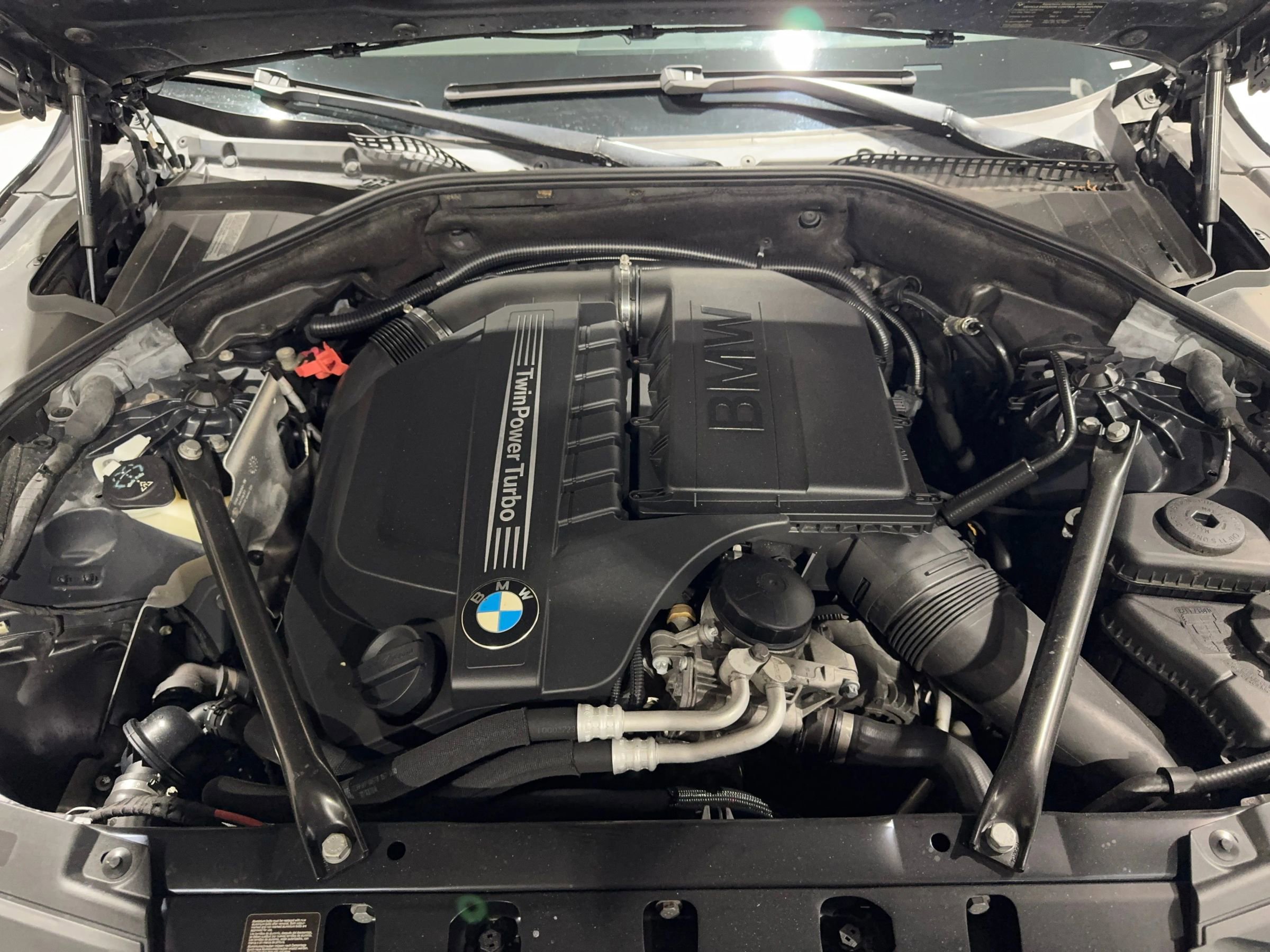 Used 2013 BMW 740Li image 43