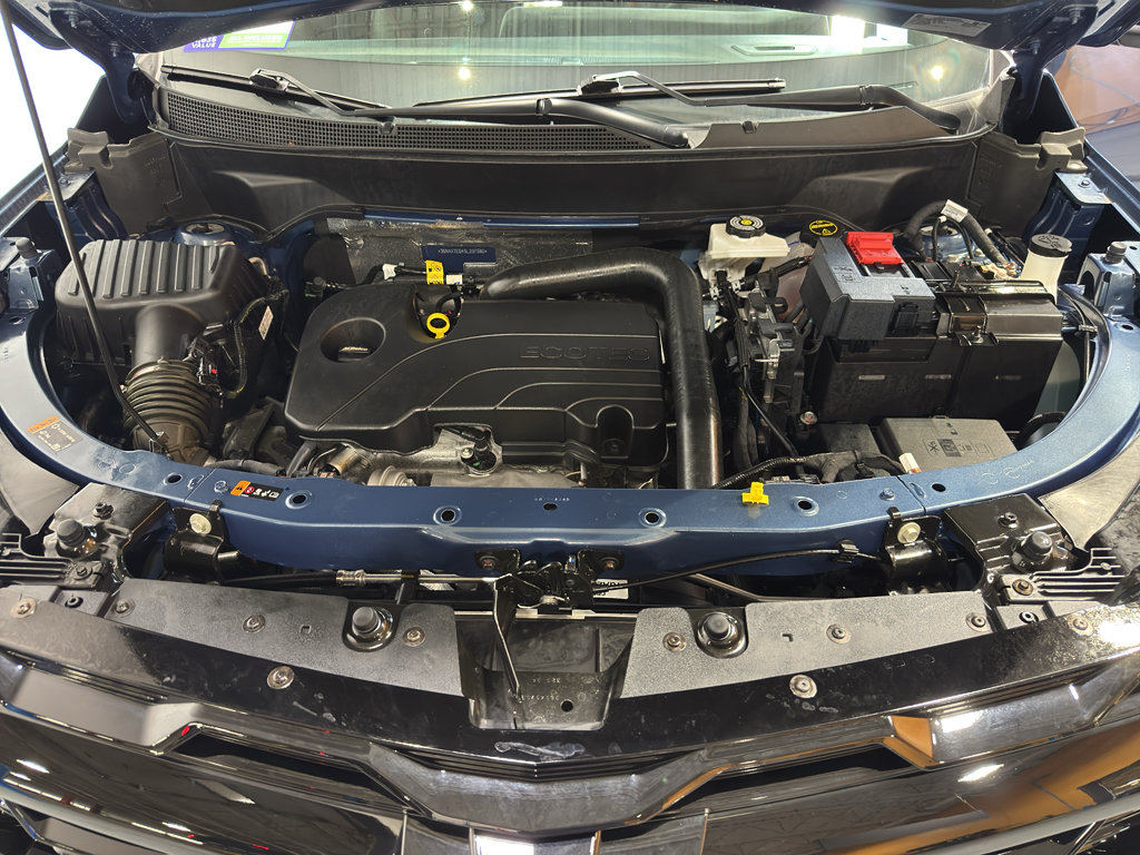 Used 2025 Chevrolet Equinox RS w/ Safety and Technology Package AWD/4WD image 39