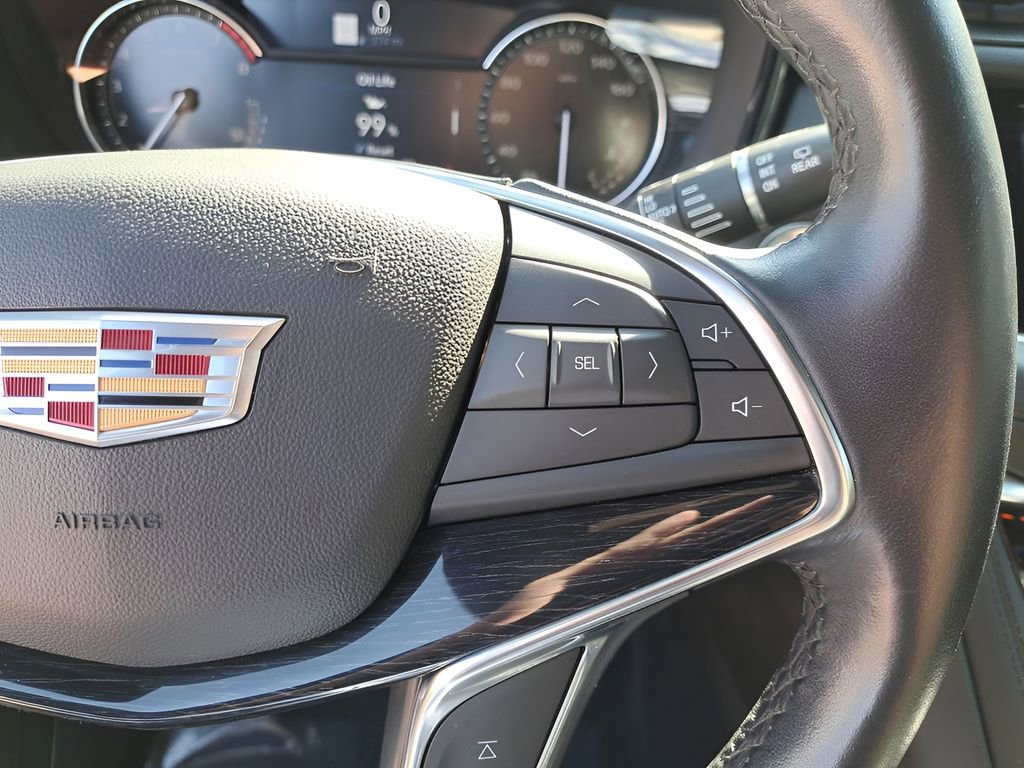 Used 2021 Cadillac XT5 Premium Luxury w/ LPO, Floor Liner Package image 21