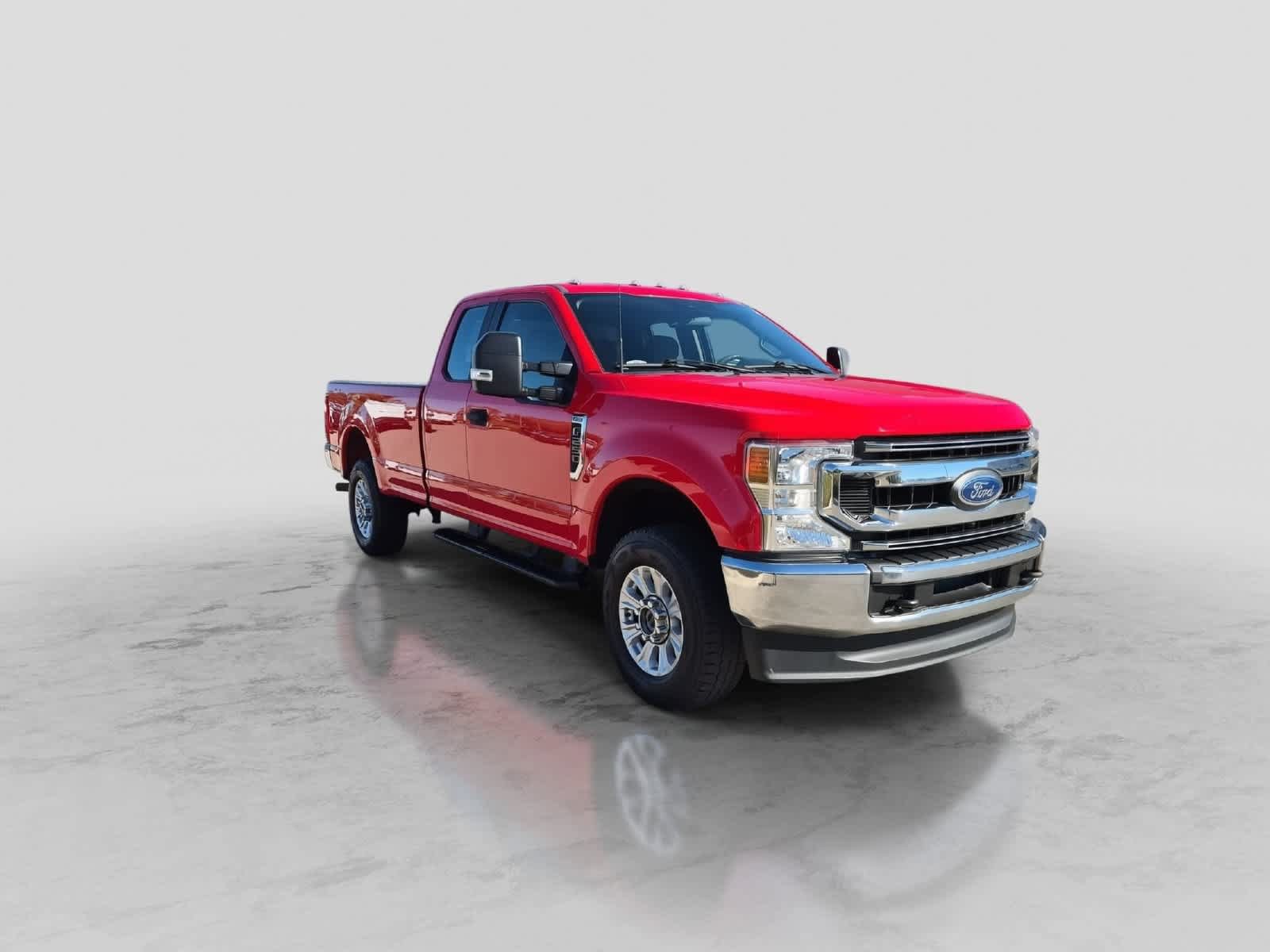 Used 2022 Ford F250 XL w/ STX Appearance Package AWD/4WD image 2