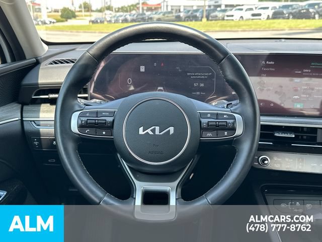 Used 2025 Kia K5 EX FWD image 28