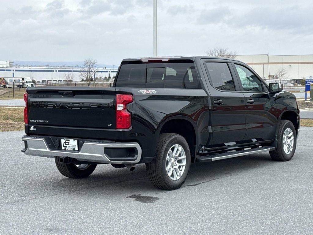 New 2026 Chevrolet Silverado 1500 LT w/ Leather Package AWD/4WD image 13