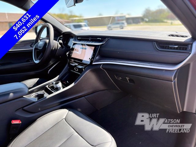 Used 2026 Jeep Grand Cherokee Limited w/ Limited Altitude Package AWD/4WD image 27