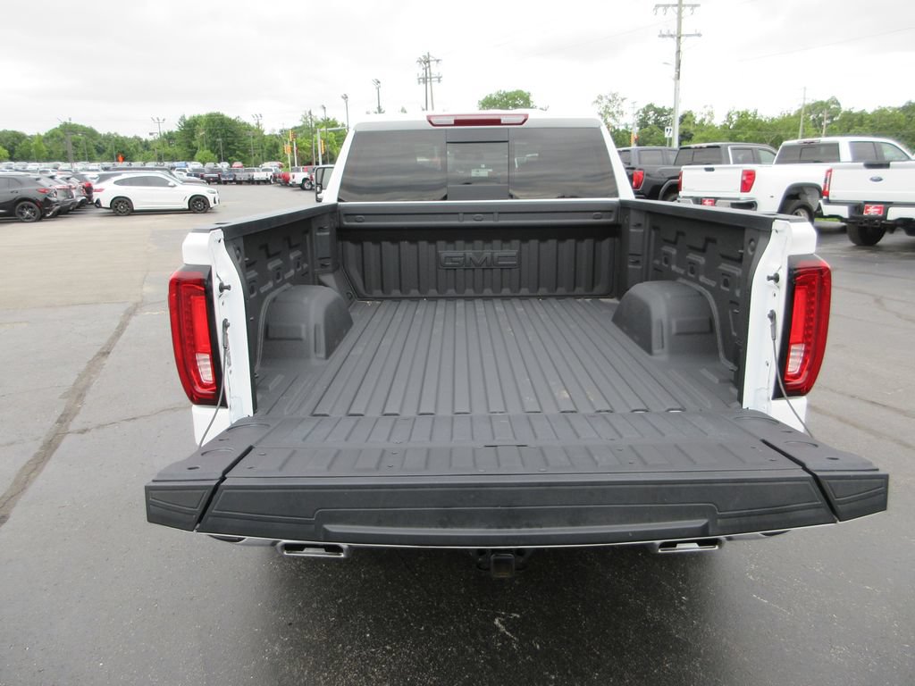 Certified 2026 GMC Sierra 1500 SLT w/ SLT Premium Plus Package AWD/4WD image 8