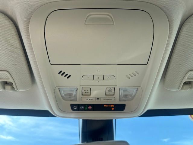 Certified 2019 Cadillac XT5 Luxury w/ Trailering Package AWD/4WD image 28