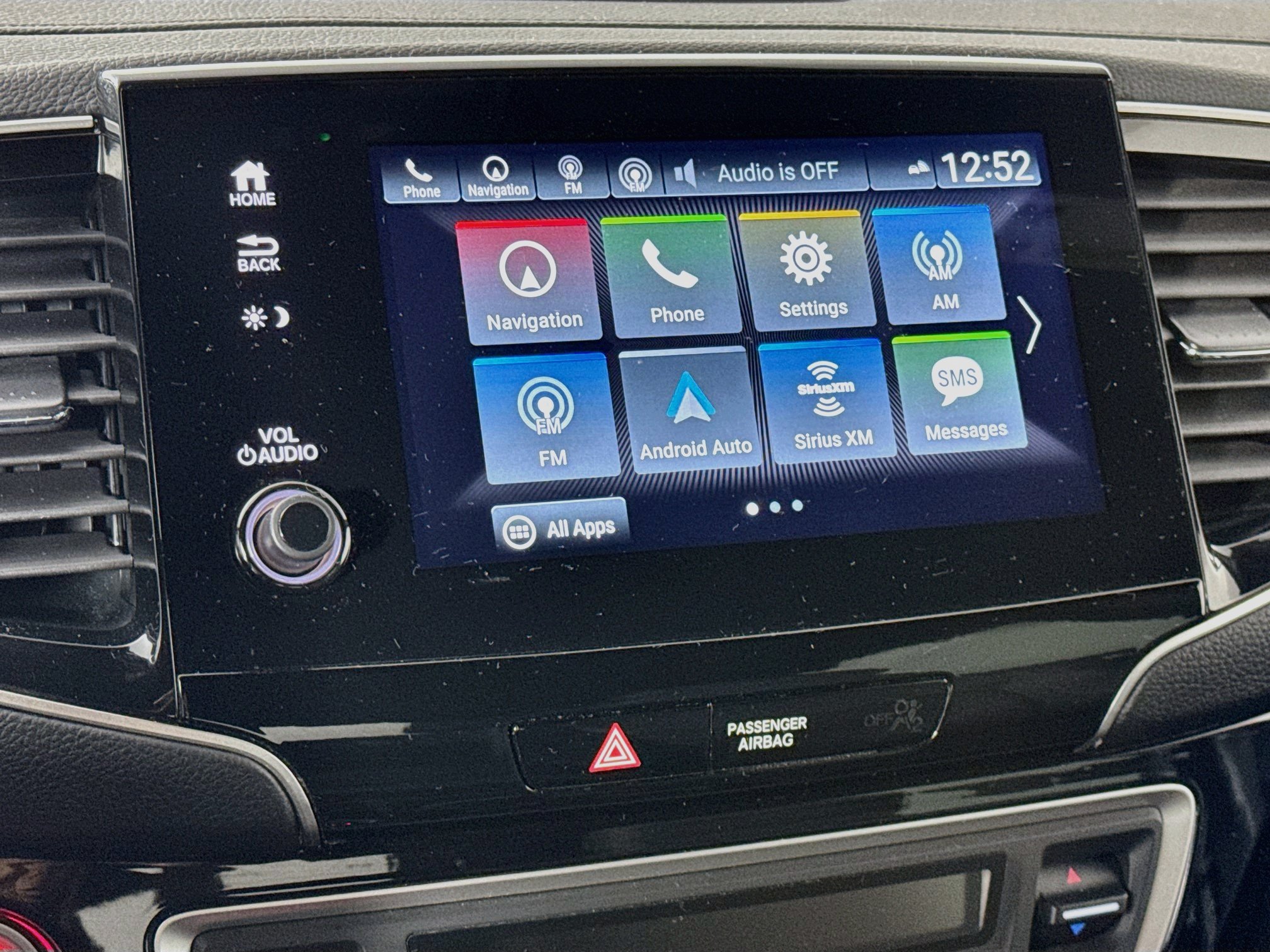 Certified 2024 Honda Passport Black Edition image 15