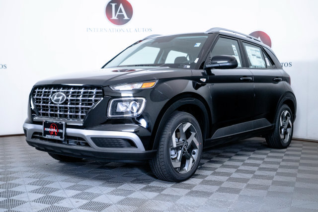 New 2026 Hyundai Venue SEL FWD image 2
