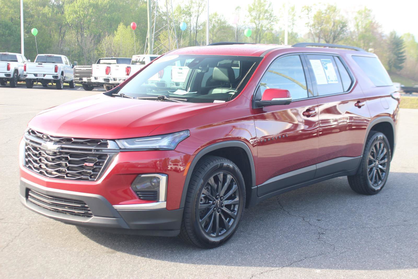 Used 2024 Chevrolet Traverse RS w/ LPO, Floor Liner Package image 3