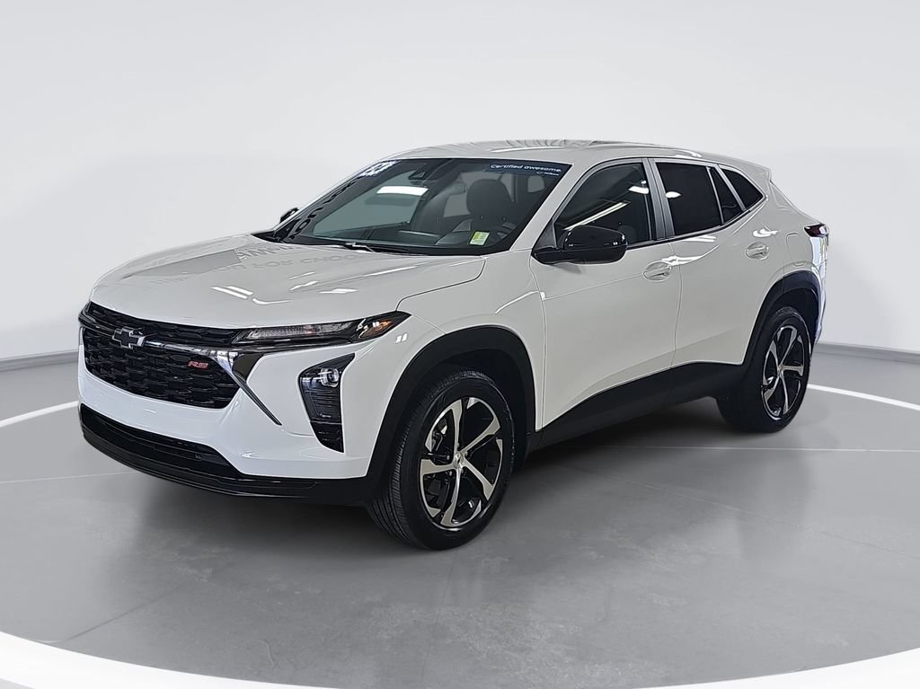 Certified 2024 Chevrolet Trax RS w/ Driver Confidence Package FWD image 9