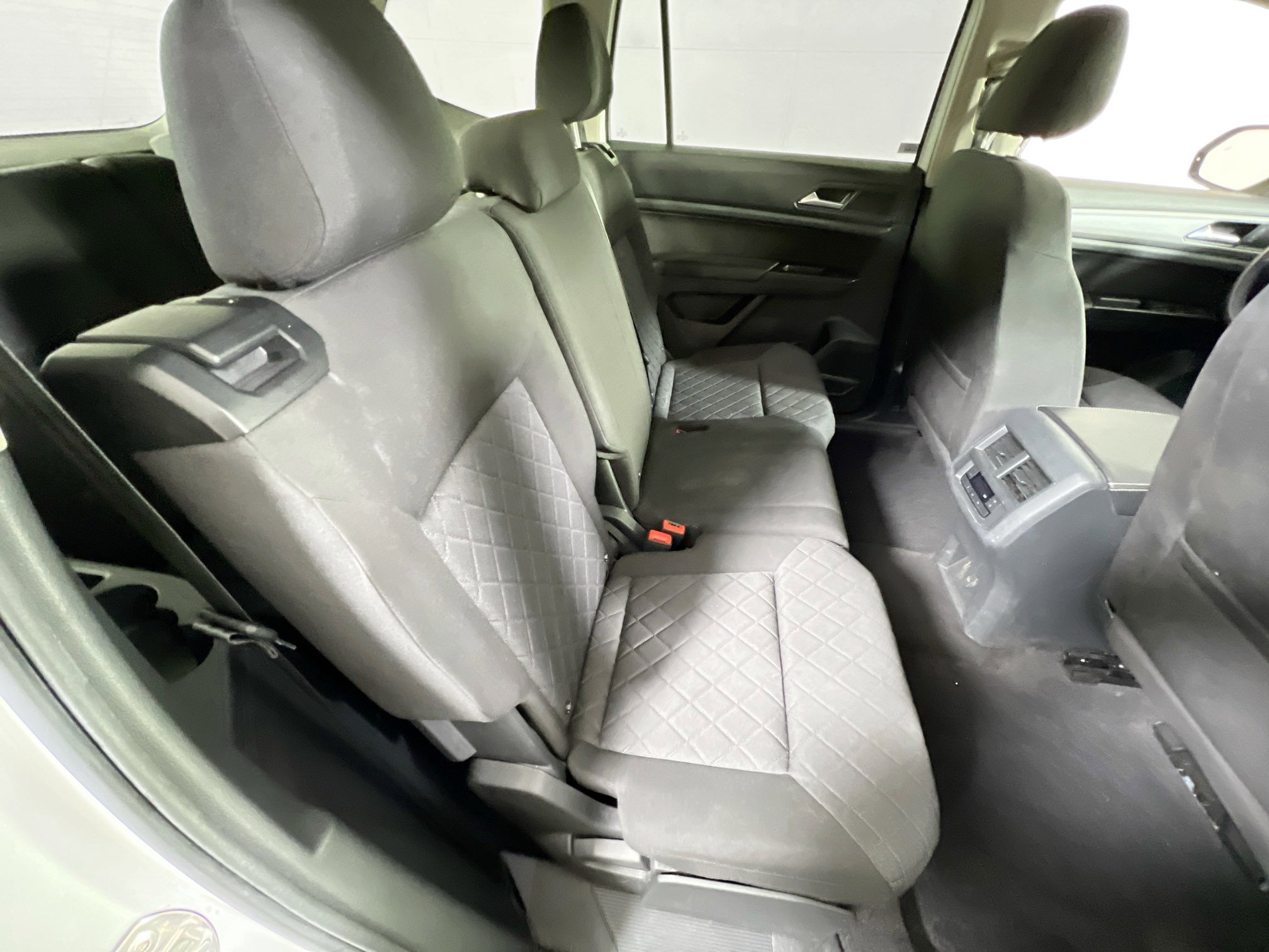 Used 2021 Volkswagen Atlas S image 25