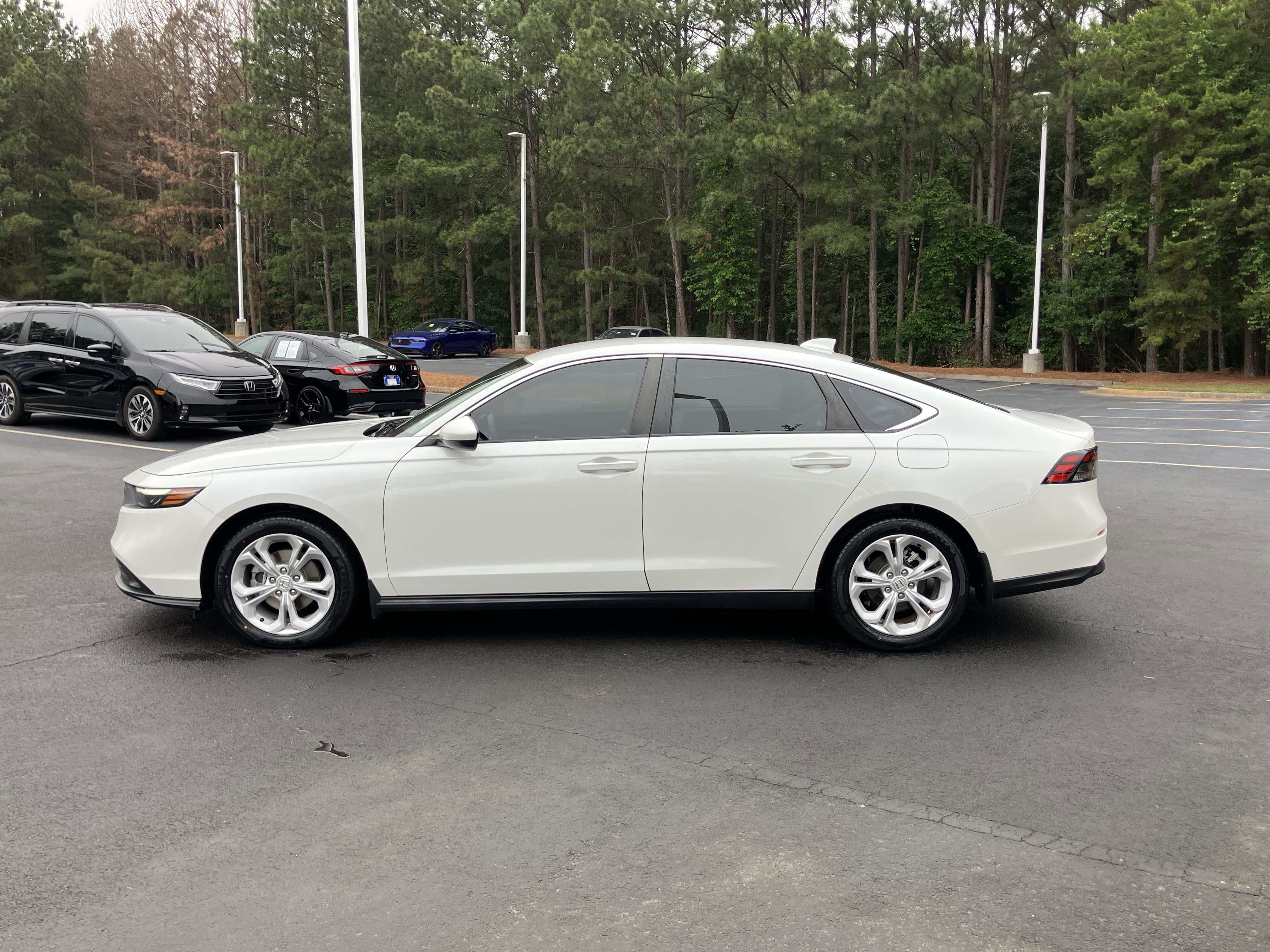 Used 2023 Honda Accord LX image 7
