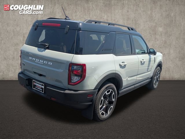 Used 2023 Ford Bronco Sport Outer Banks w/ Tech Package AWD/4WD image 8