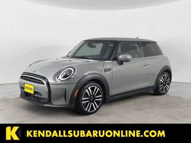 Used 2023 MINI Cooper 2-Door Hardtop FWD image 1
