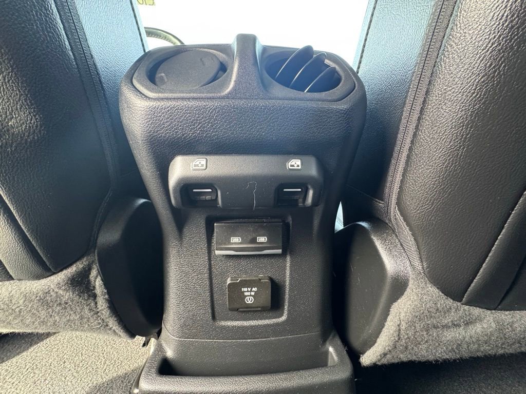 Used 2022 Jeep Wrangler Unlimited Sahara w/ Cold Weather Group image 33