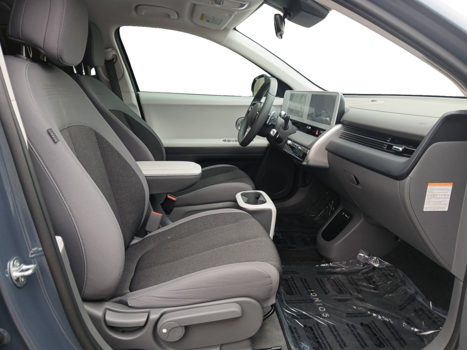 Used 2024 Hyundai Ioniq 5 SE image 15