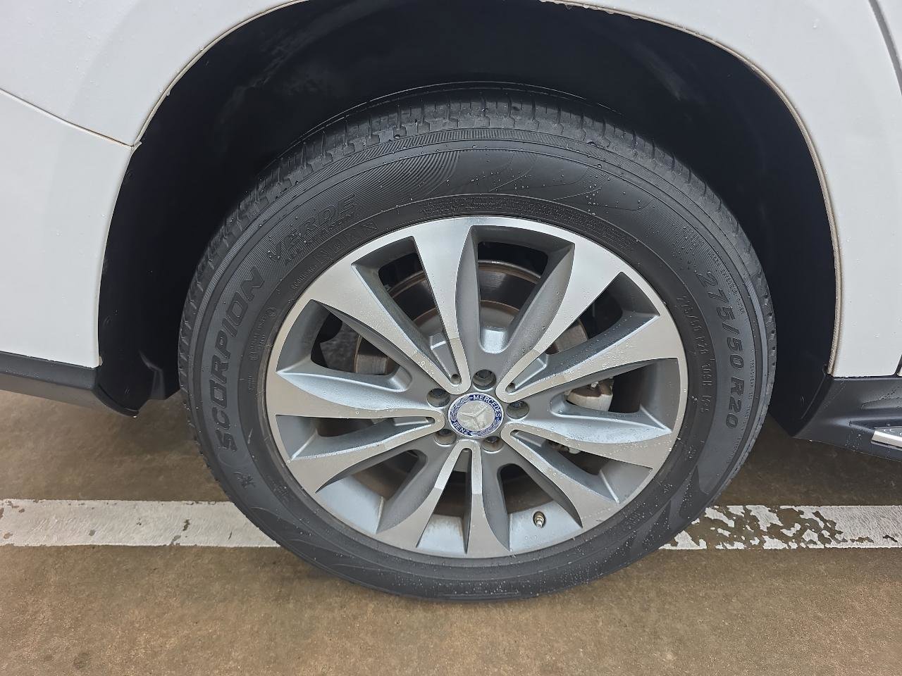 Used 2014 Mercedes-Benz GL 450 4MATIC 4dr GL 450 image 33