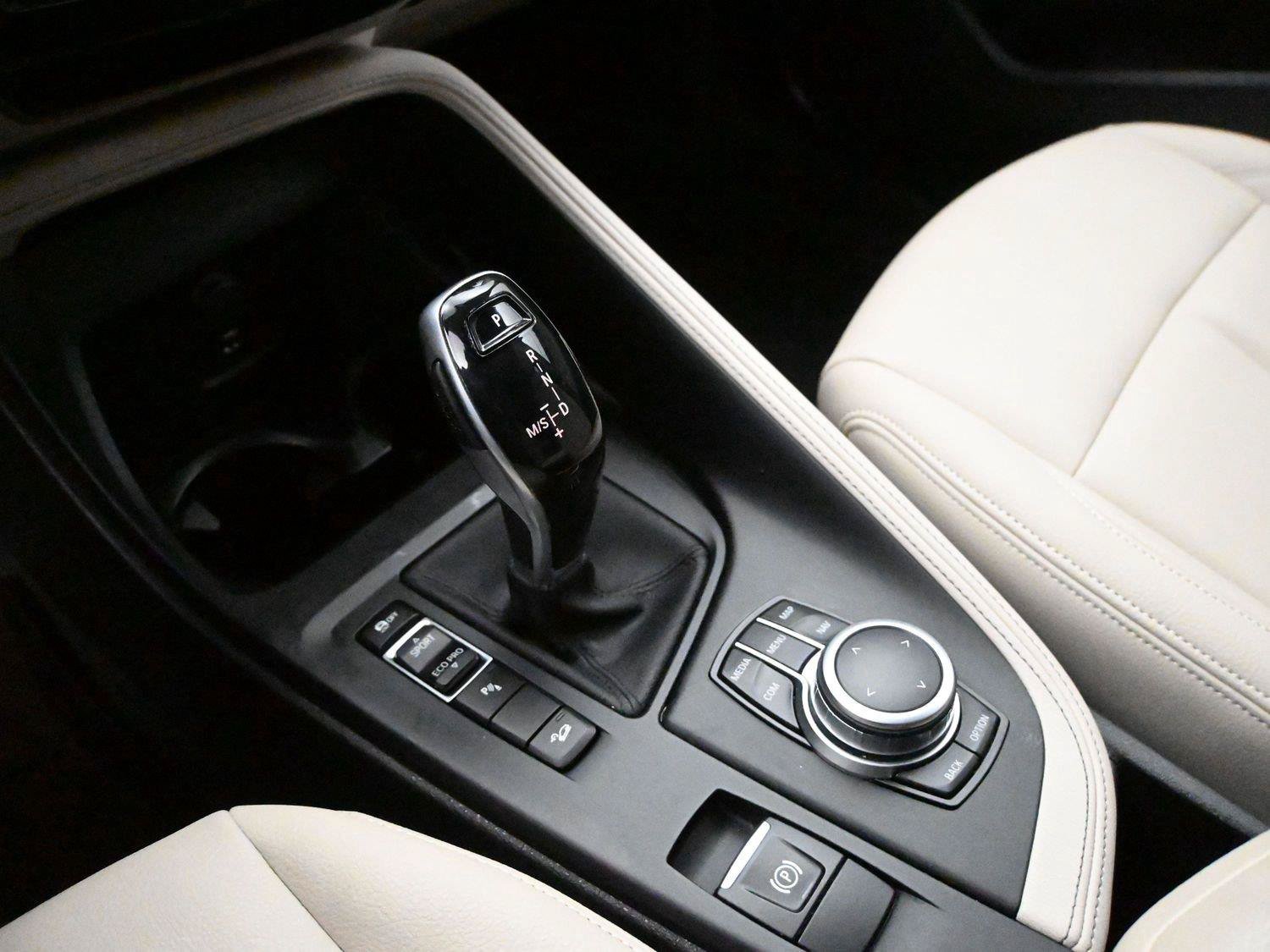 Used 2021 BMW X1 xDrive28i w/ Convenience Package AWD/4WD image 5