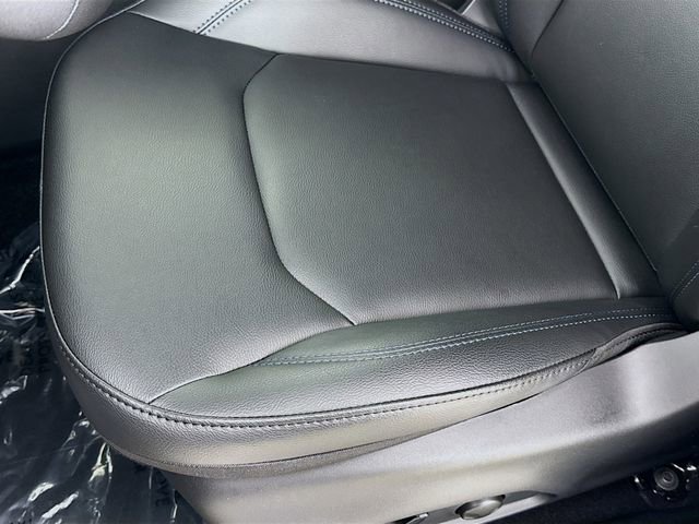 New 2026 Jeep Compass Limited image 18