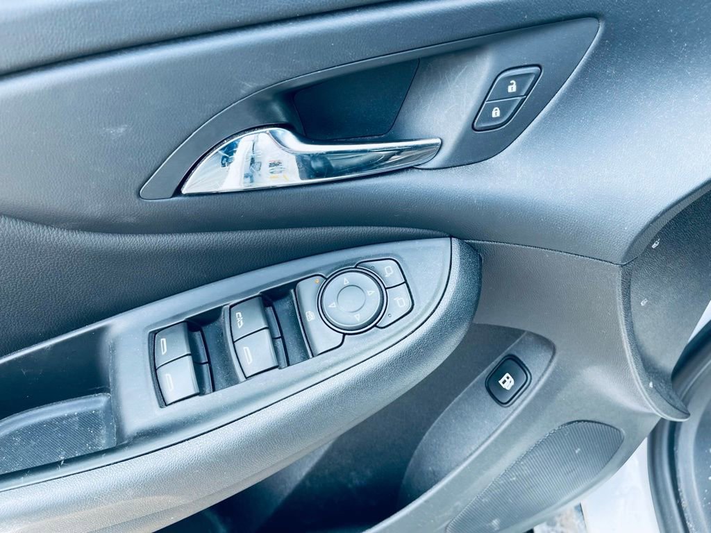 Used 2018 Chevrolet Volt LT w/ LT Driver Confidence Package FWD image 13