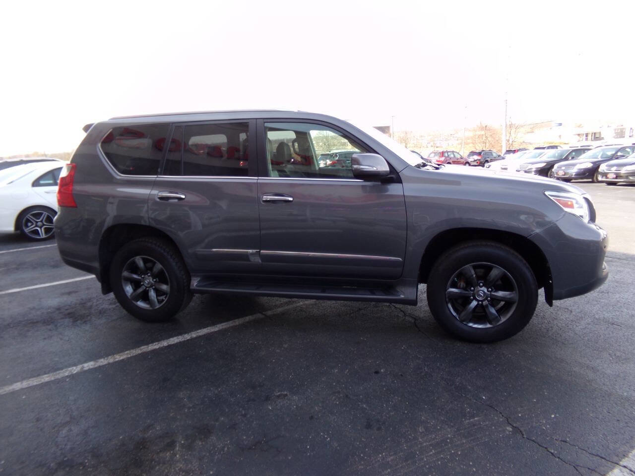 Used 2012 Lexus GX 460 Premium image 3