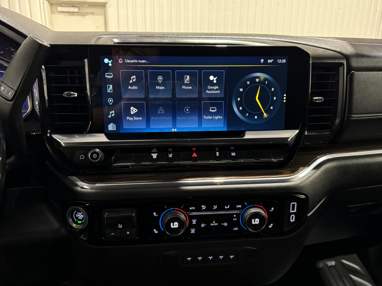 Used 2024 Chevrolet Silverado 3500 LT w/ Convenience Package image 34