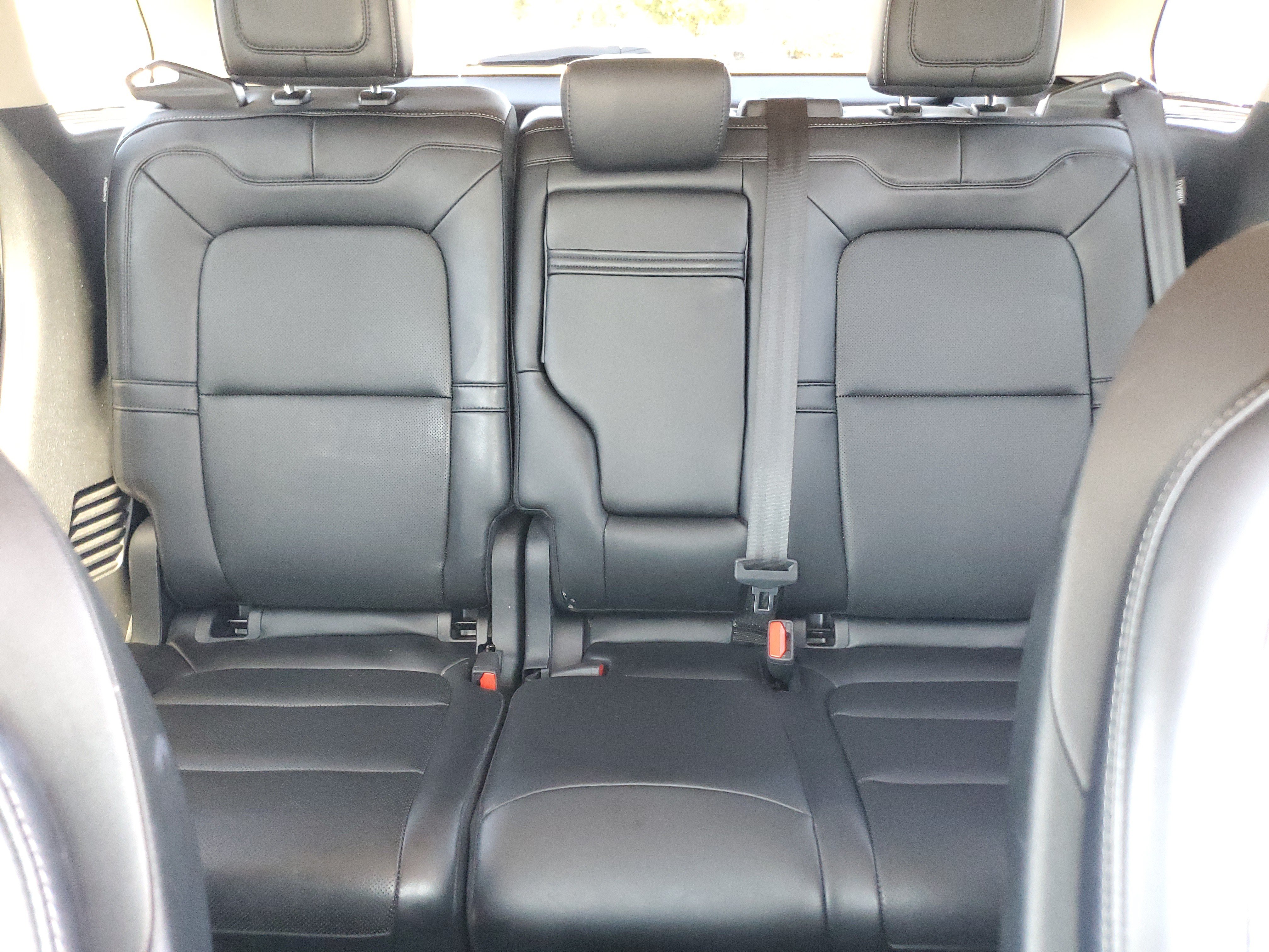 Certified 2024 Lincoln Corsair AWD w/ Equipment Group 101A image 19