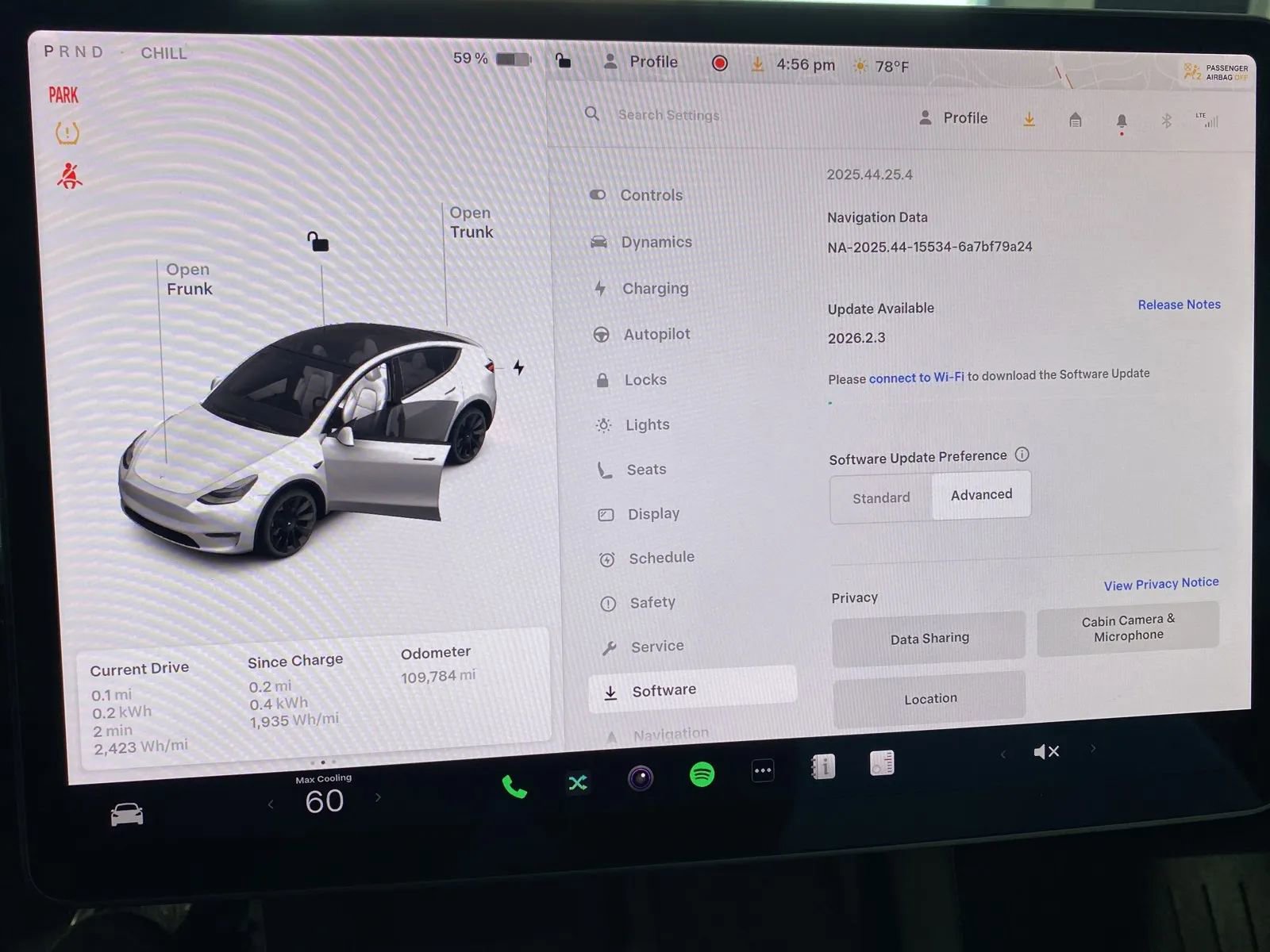 Used 2021 Tesla Model Y Long Range image 14