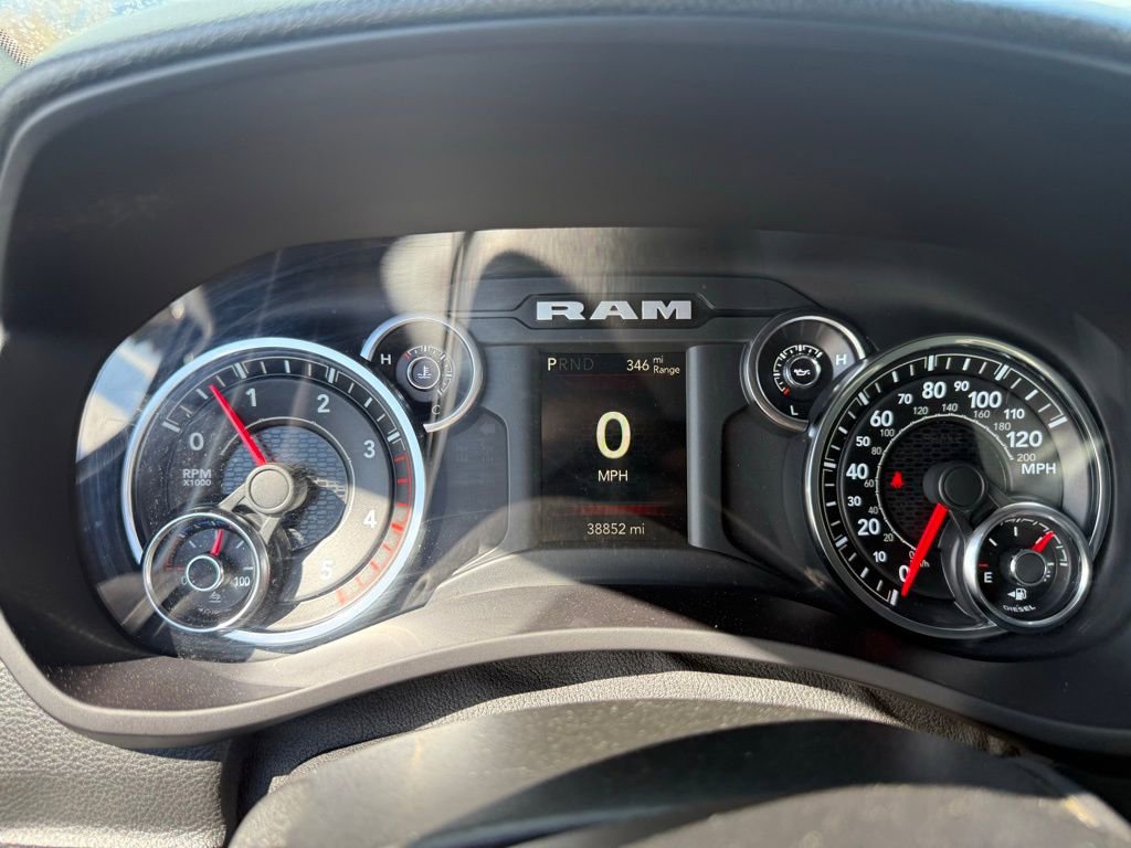 Used 2022 RAM 2500 Big Horn w/ Cold Weather Group image 5