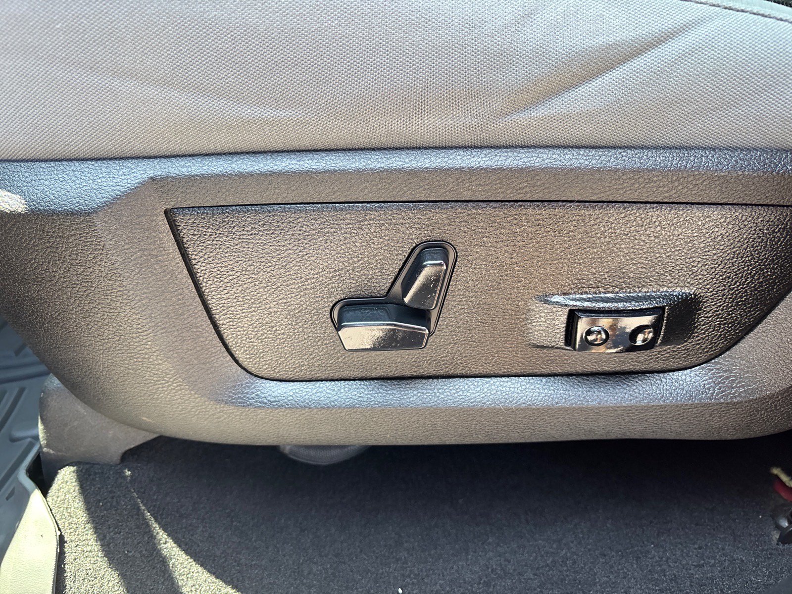 Used 2019 RAM 1500 Warlock AWD/4WD image 16