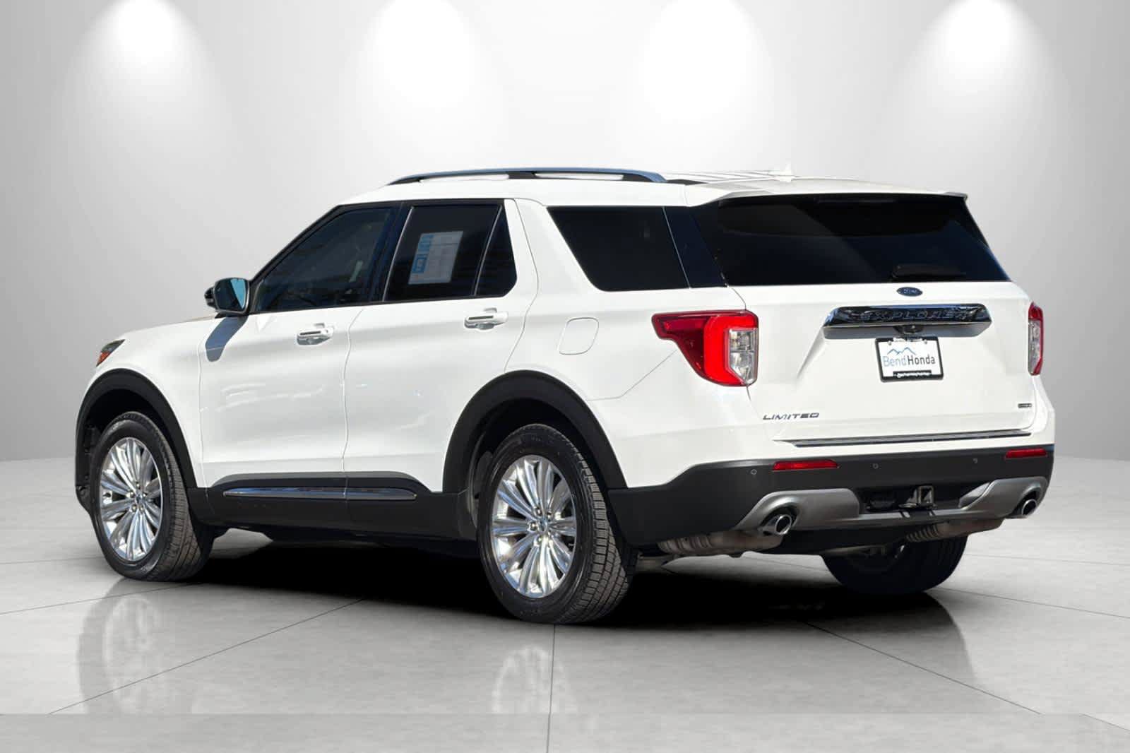 Used 2021 Ford Explorer Limited w/ Hybrid Equipment Group 310A AWD/4WD image 6