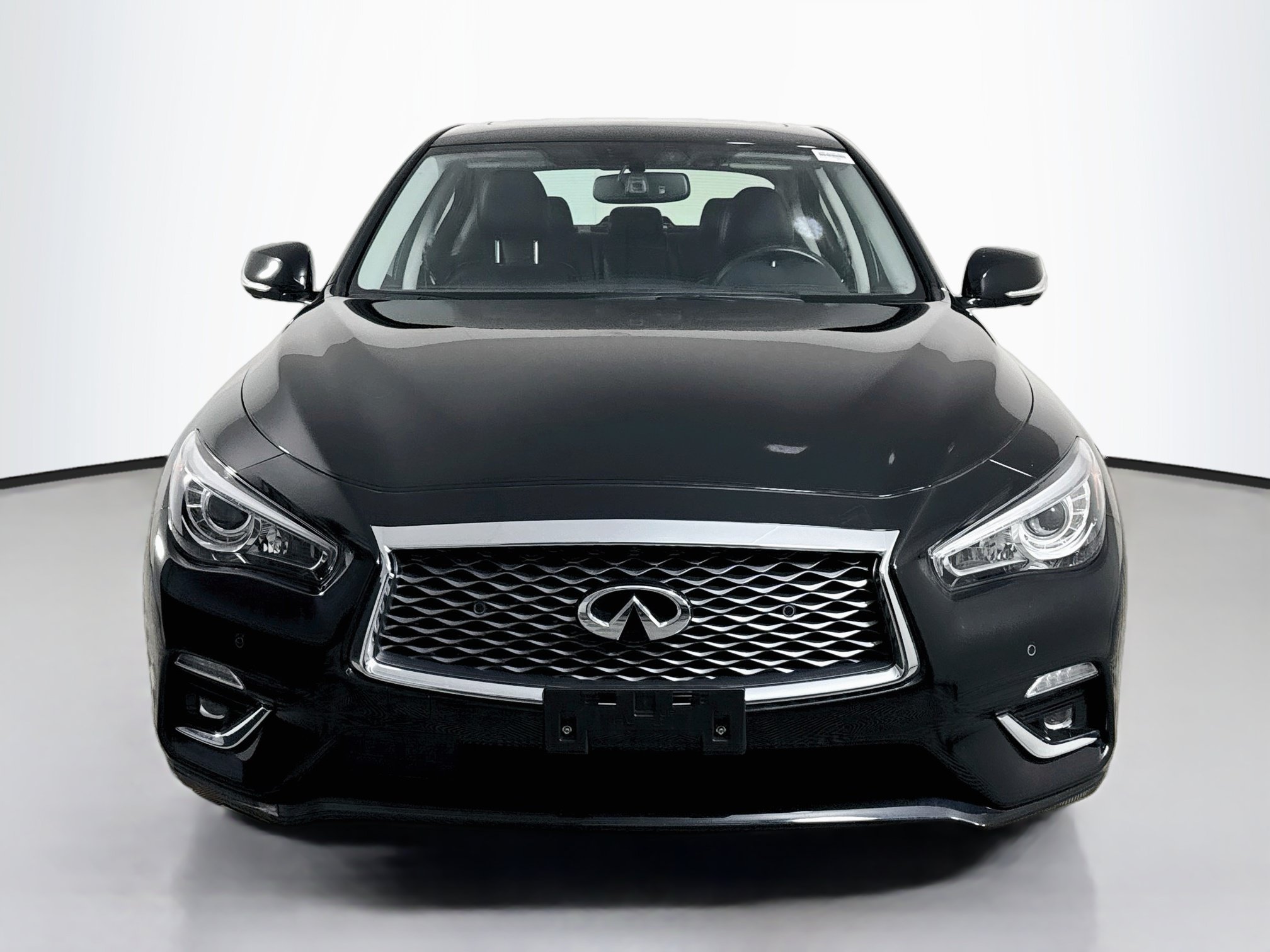 Used 2024 INFINITI Q50 Luxe AWD/4WD image 2