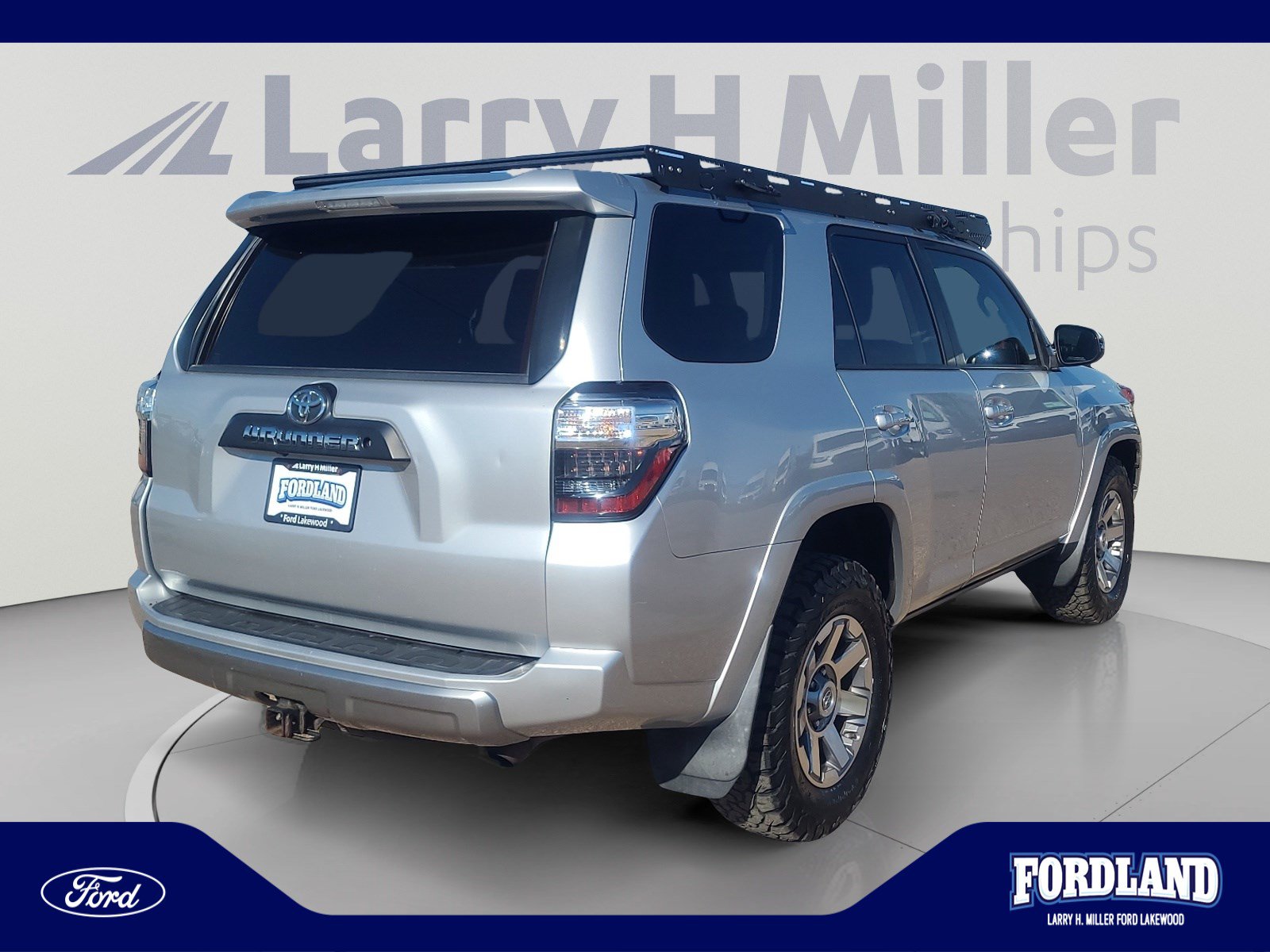 Used 2016 Toyota 4Runner Trail Premium AWD/4WD image 5
