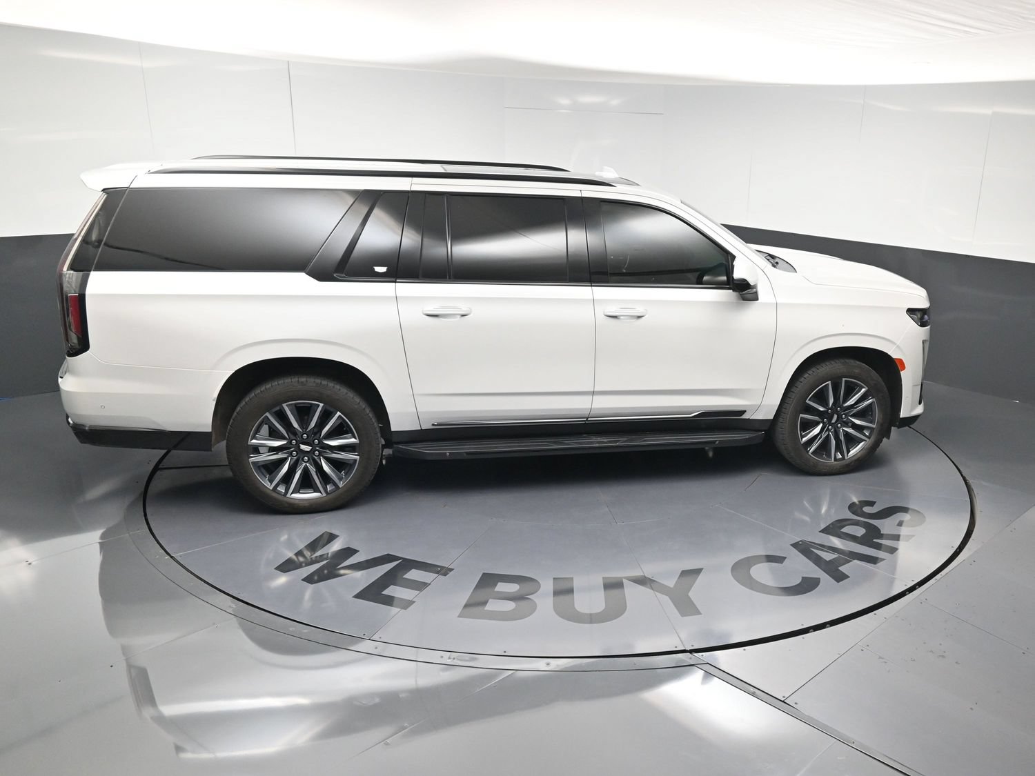 Used 2021 Cadillac Escalade ESV Sport AWD/4WD image 32