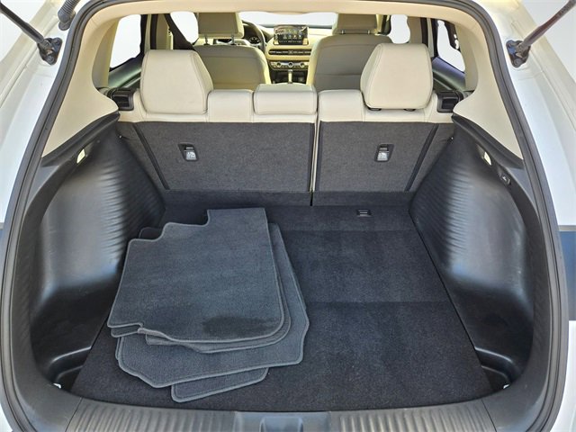 Used 2023 Honda HR-V EX-L image 9