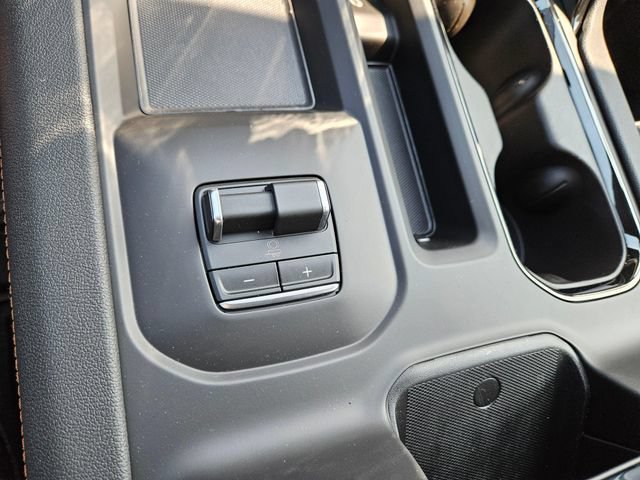 New 2026 GMC Sierra 3500 AT4 w/ AT4 Premium Plus Package AWD/4WD image 33