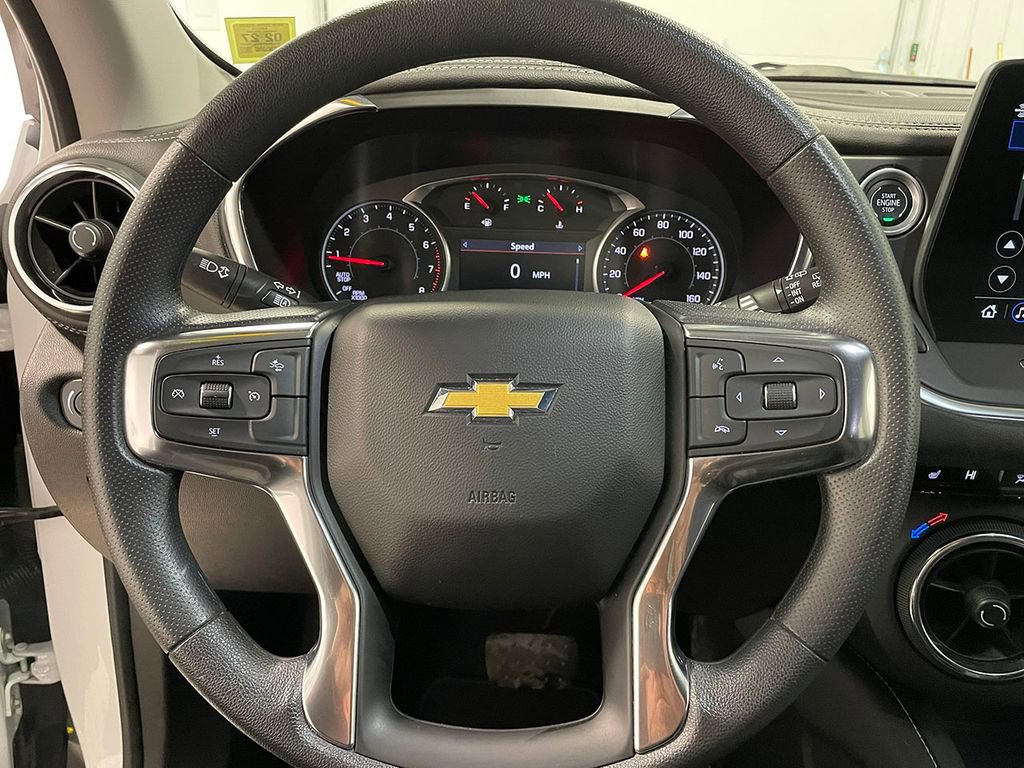 Used 2025 Chevrolet Blazer LT image 33