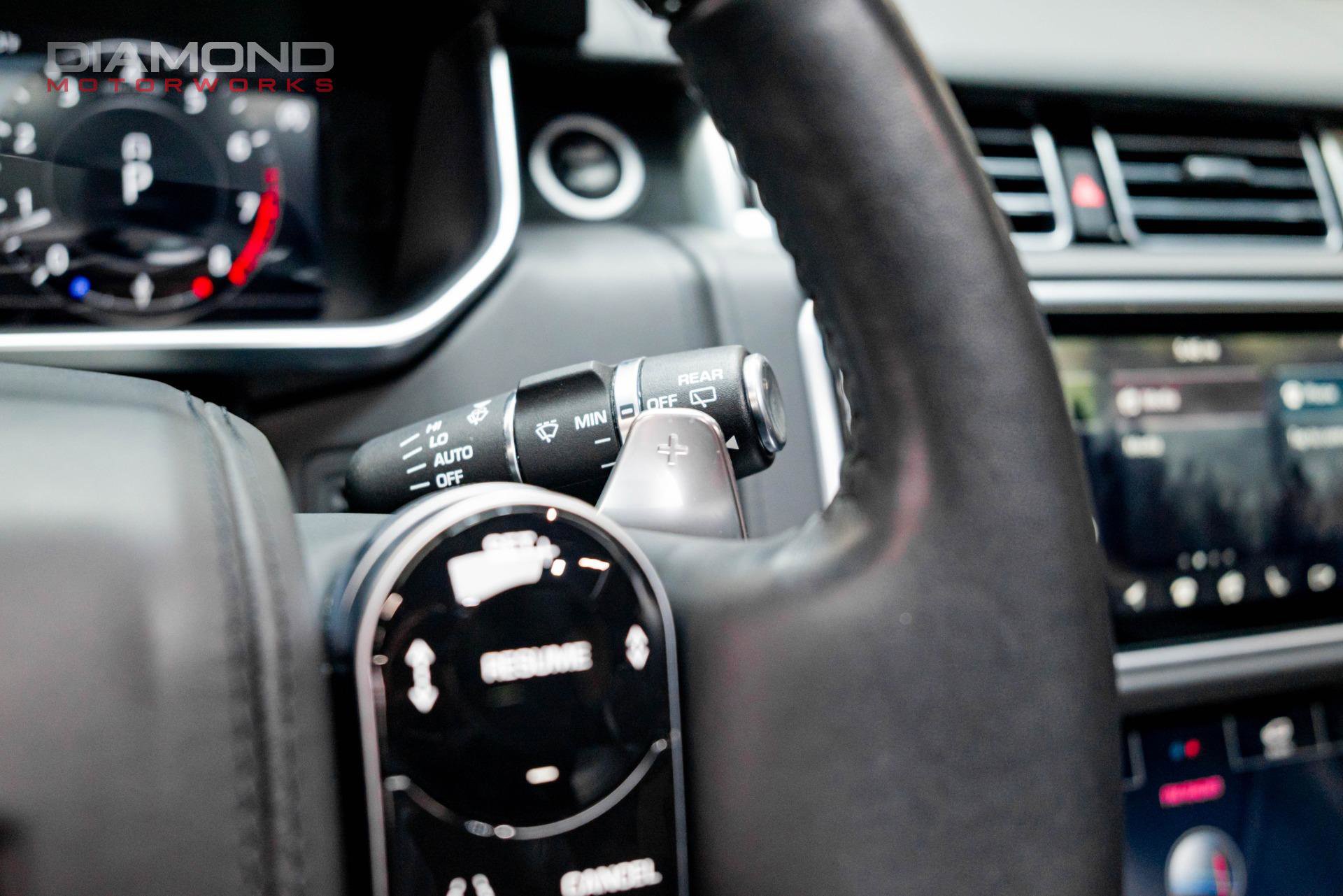 Used 2019 Land Rover Range Rover Autobiography image 57