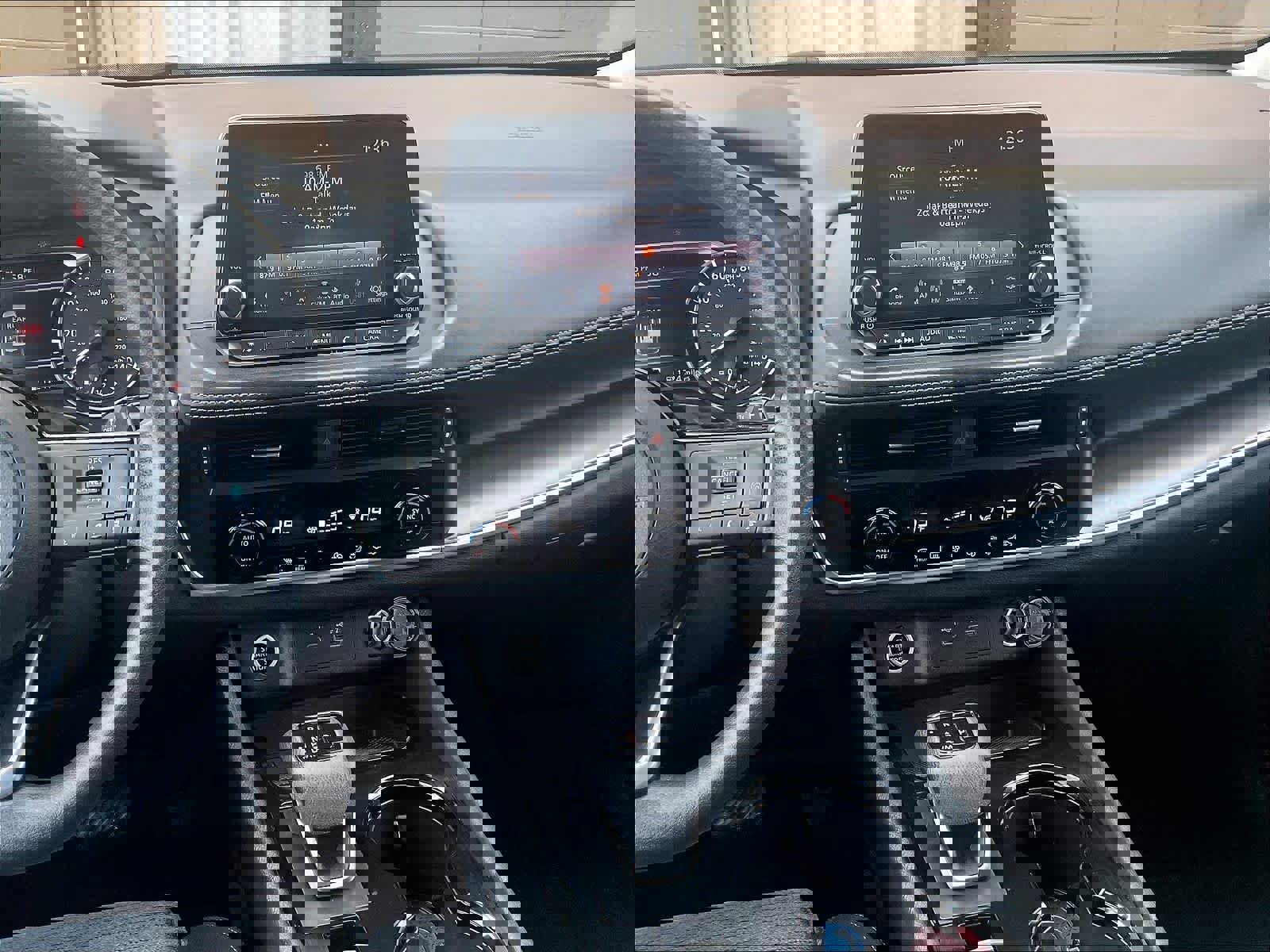 Used 2023 Nissan Rogue SV image 18